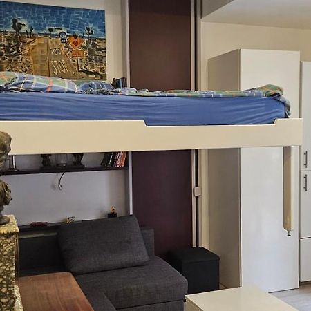 Studio 22M2 A Ivry/Seine-A 200 Metres De Paris. Proche Metro 7 Exteriör bild