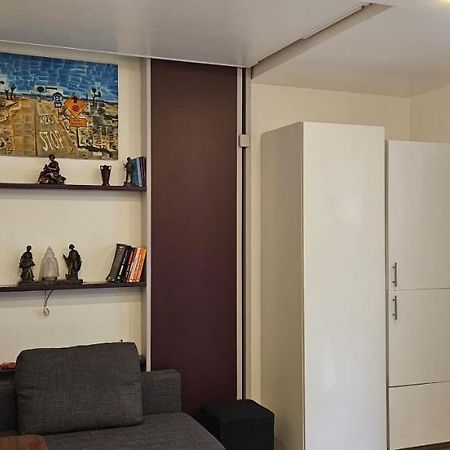 Studio 22M2 A Ivry/Seine-A 200 Metres De Paris. Proche Metro 7 Exteriör bild