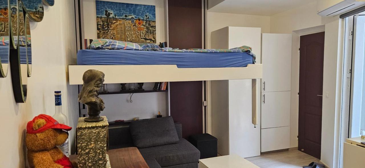 Studio 22M2 A Ivry/Seine-A 200 Metres De Paris. Proche Metro 7 Exteriör bild